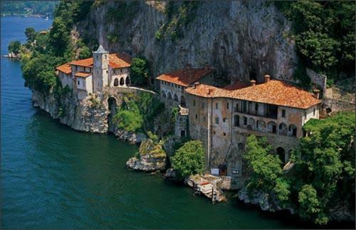 Boutique Apartment - La Dolce Vita Reno Di Leggiuno Dış mekan fotoğraf